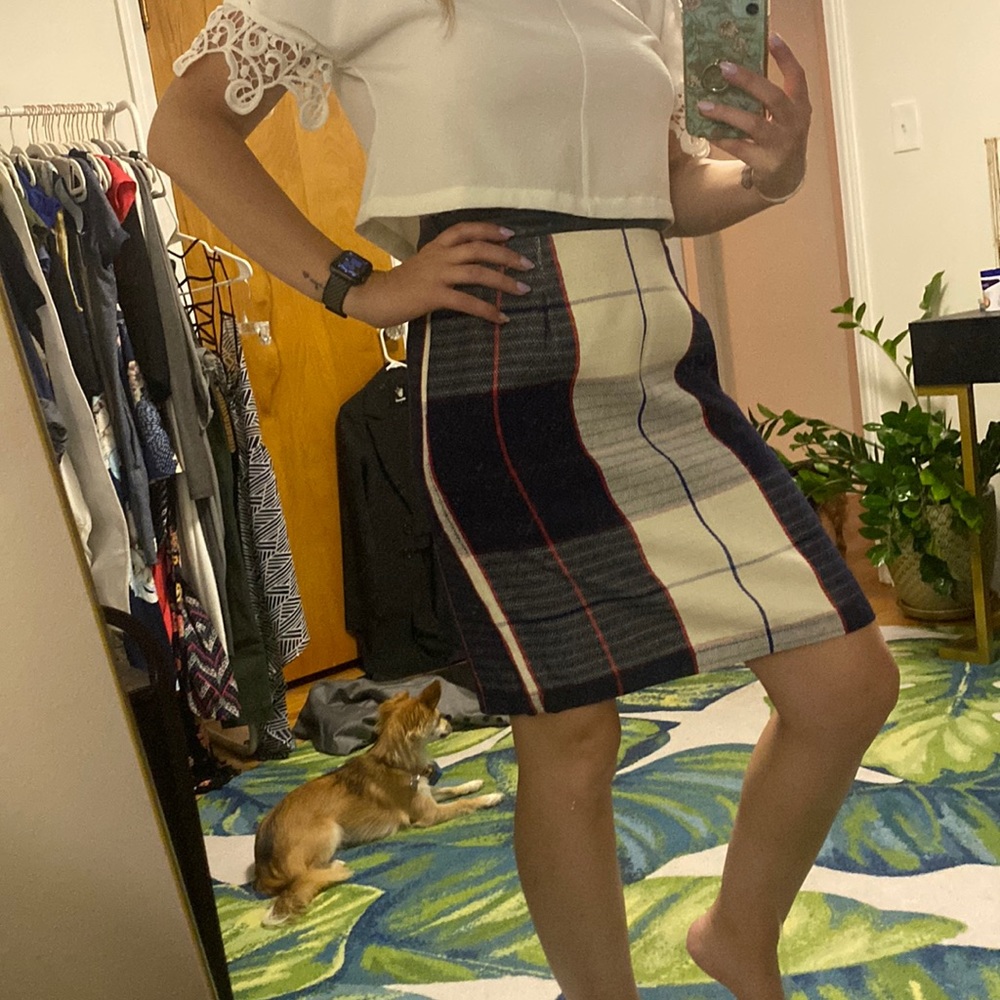 Window pain high waisted skirt